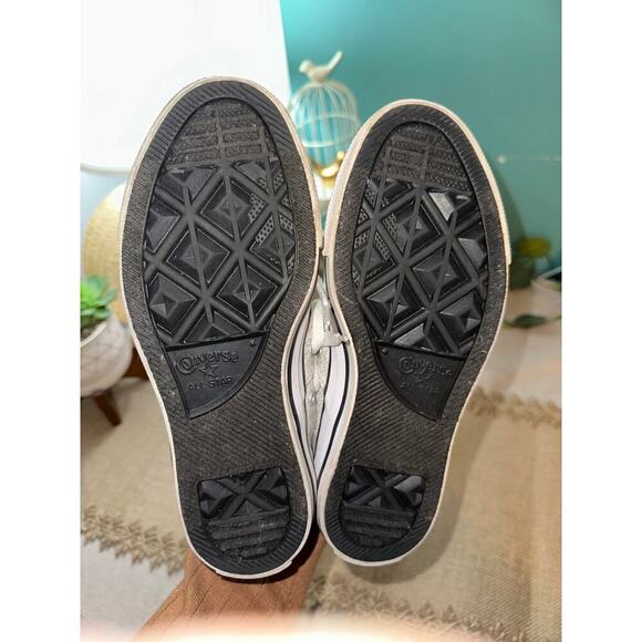 Women’s size 5 Grey White Converse All Star Sneakers GUC - Picture 8 of 10